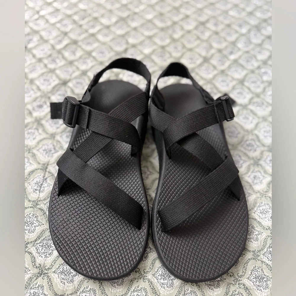 Chaco Men's Z/Cloud Adjustable Strap Cushioned Black Adventure Sandals Size‎ 11